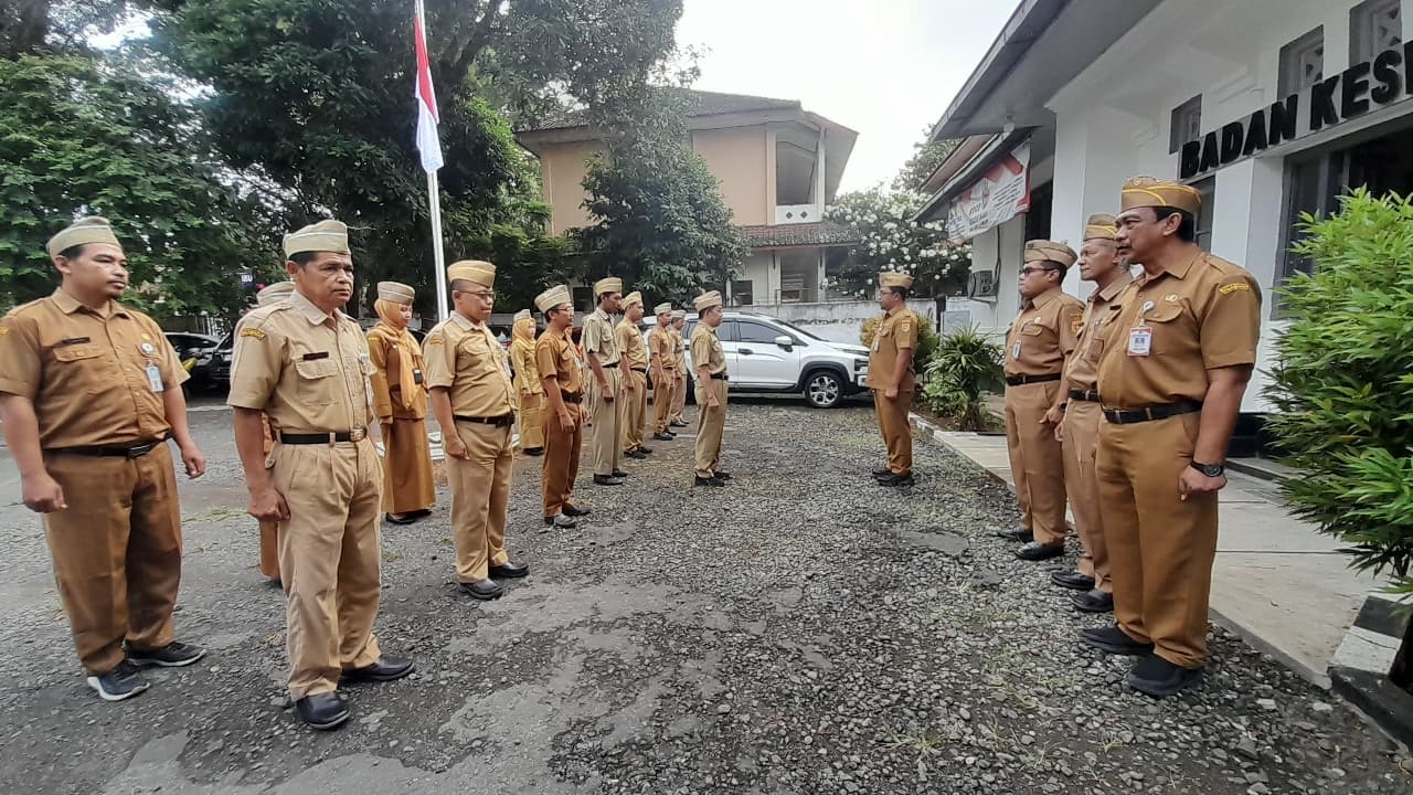 Apel Pagi Perdana Mei, Kesbangpol Purworejo Tekankan Disiplin dan Efisiensi