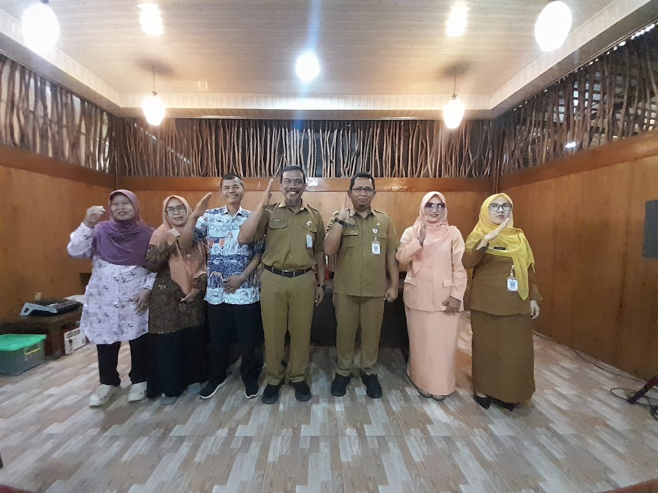 Kesbangpol Purworejo Gelar Perpisahan dan Pelepasan Alih Tugas serta Purna Tugas Pegawai
