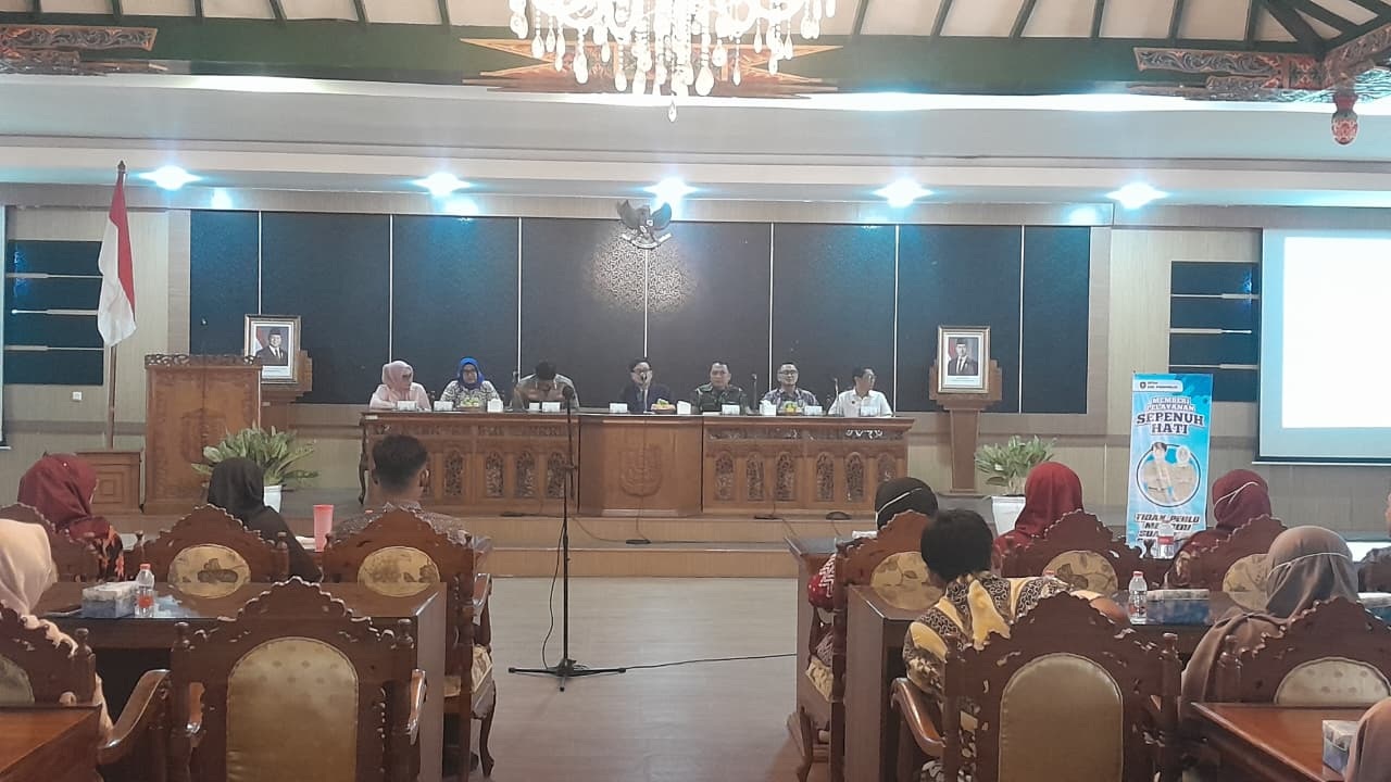 Rapat Koordinasi Evaluasi Program Makanan Bergizi Gratis: Pemkab Purworejo Tegaskan Komitmen Perbaikan dan Keamanan Pangan